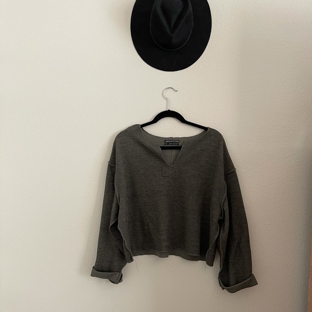 Urban Outfitters Sweater | Small